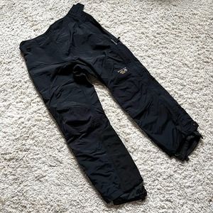 mountain hardwear black pants